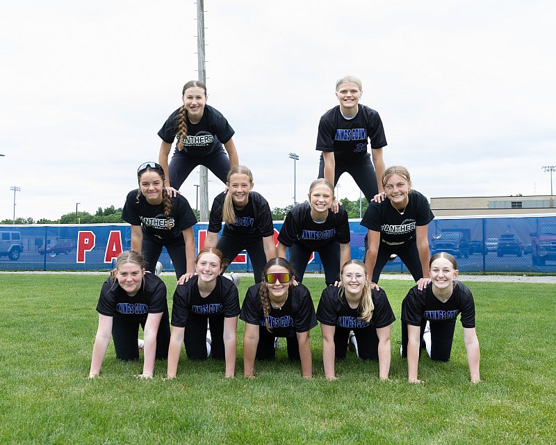 25_team pyramid.jpg